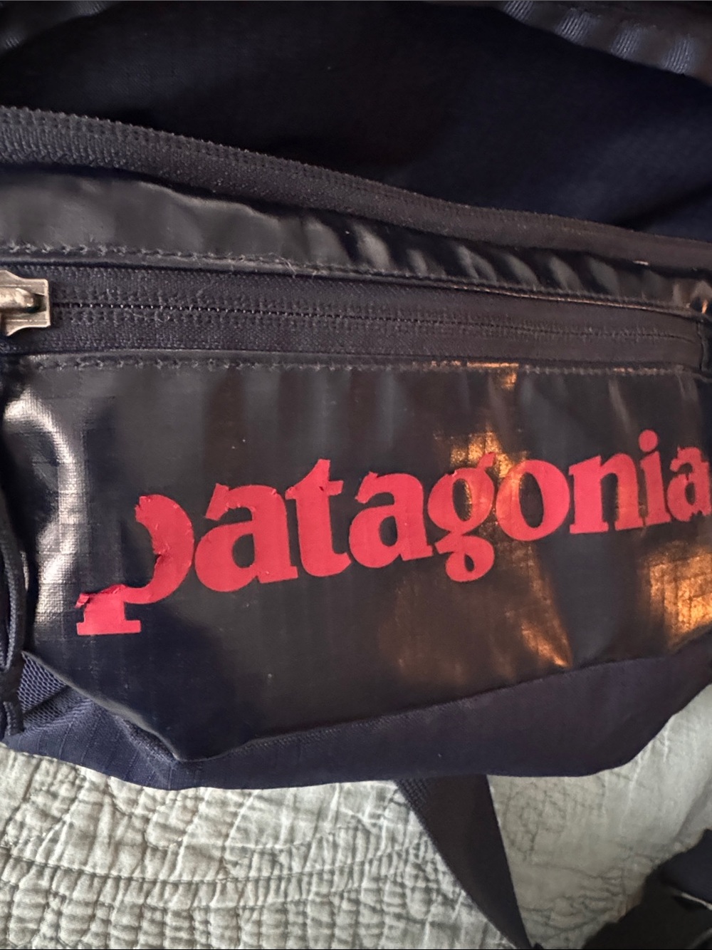 Patagonia Navy Belt Bag with Red Logo Patch - Picture 10 of 11